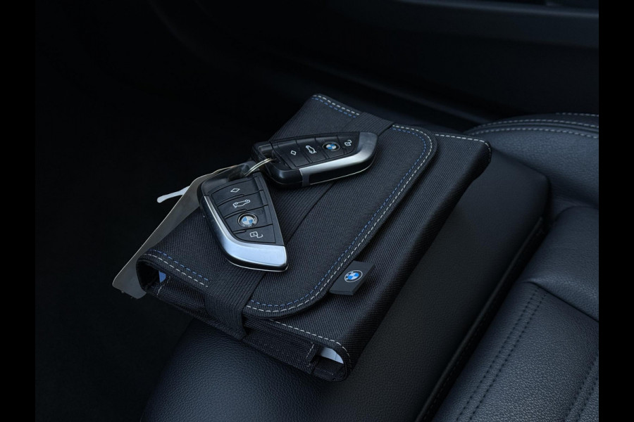 BMW i4 Aut. eDrive40 High Executive 84kWh | SOH 94.76% | ACC | Camera | Laser LED | HUD |