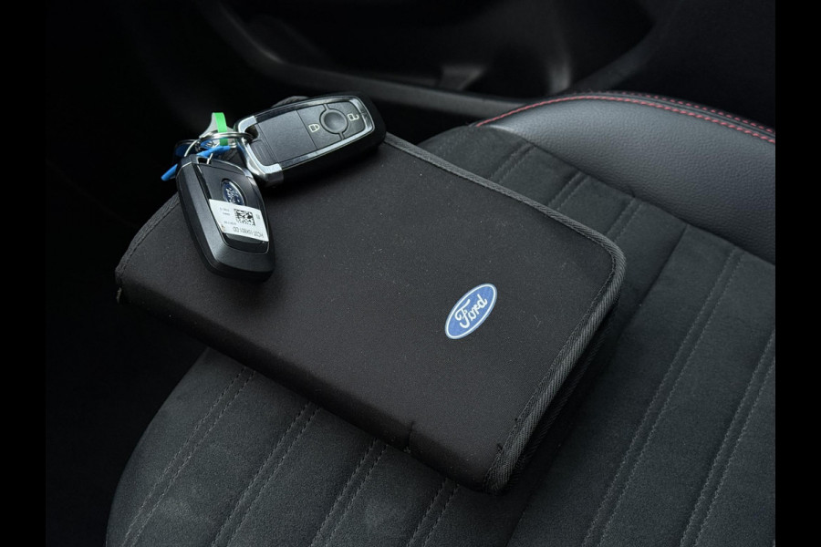 Ford Kuga 1.5 EcoBoost ST-Line X | Trekhaak | Navi | Virtual | Bang & Olufsen |