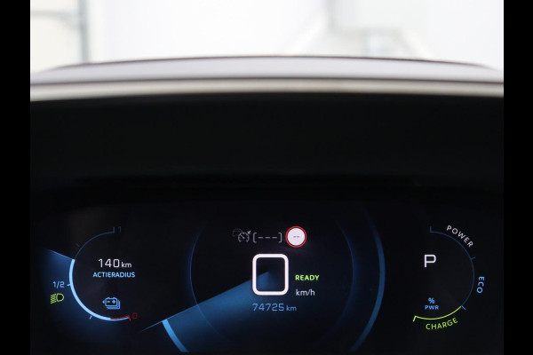 Peugeot e-2008 EV Blue Lease Allure 50 kWh | Carplay | Half leder | Camera | Digital Cockpit | Full LED | Cruise control | Climate control | Bluetooth