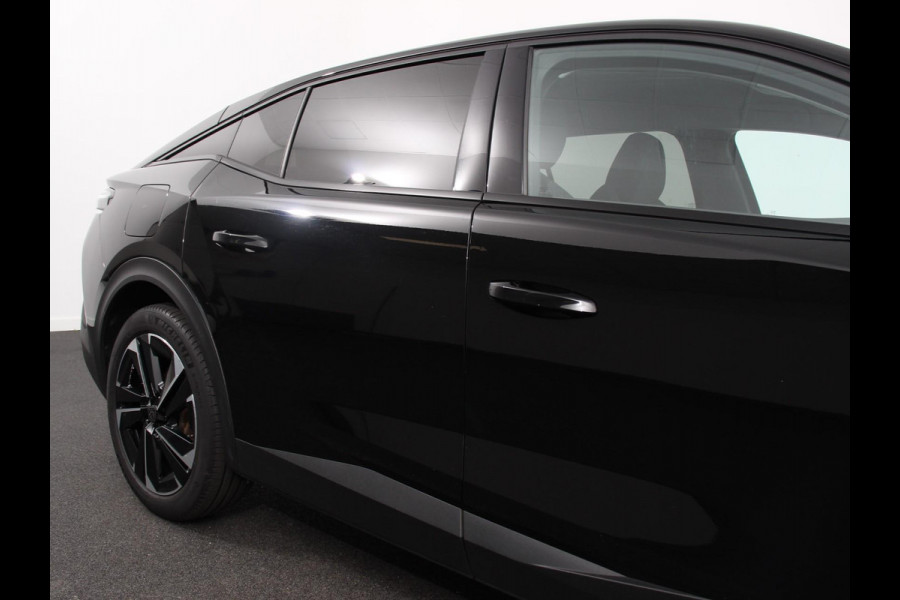 Peugeot 408 1.2 PureTech Allure 130 Automaat | Navigatie | Apple Carplay/Android Auto | Climate Control | Cruise Control | Virtual cockpit | PDC VA + Camera | Full LED  | LM Velgen