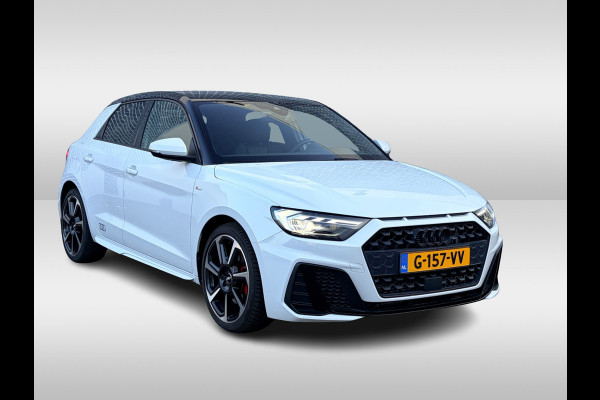 Audi A1 Sportback 40 TFSI S Line edition one 200pk / Navigatie / Keyless / Virtual Cockpit / 18'' / Parkeerhulp achter / Stoelverwarming / LED Koplampen / DAB / ACC