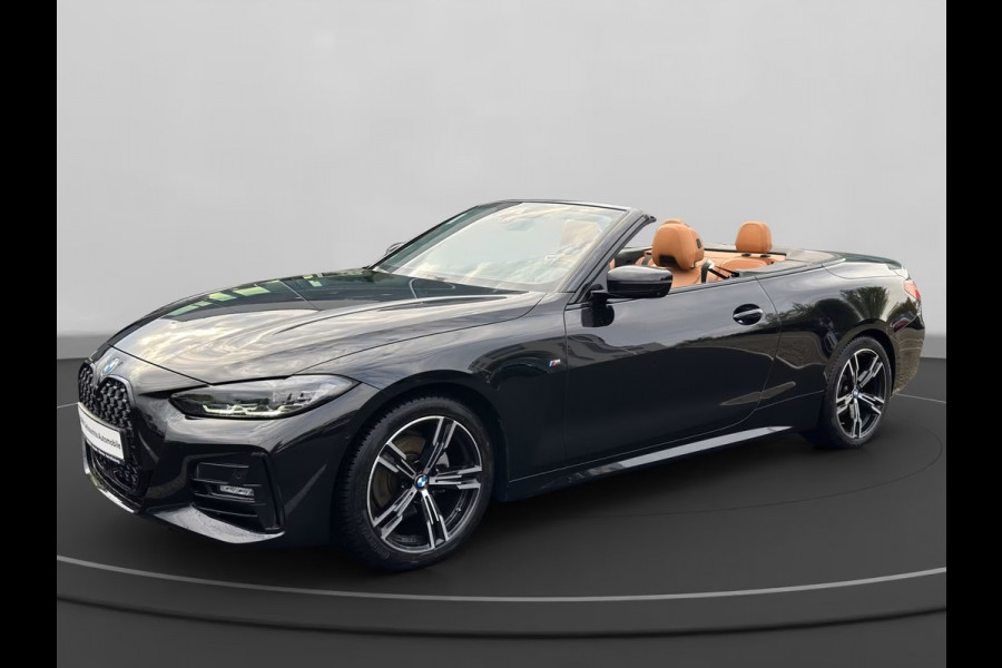 BMW 4 Serie Cabrio 420iA M-SPORT ** COGNAC LEDER, NAVI+, HuD, H&K SOUND,  NEKVERW, 18-inch LMV ** 1e EIG - Slechts 11.900KM (!) ** ** INFORMEER OOK NAAR ONZE AANTREKKELIJKE FINANCIAL-LEASE TARIEVEN **