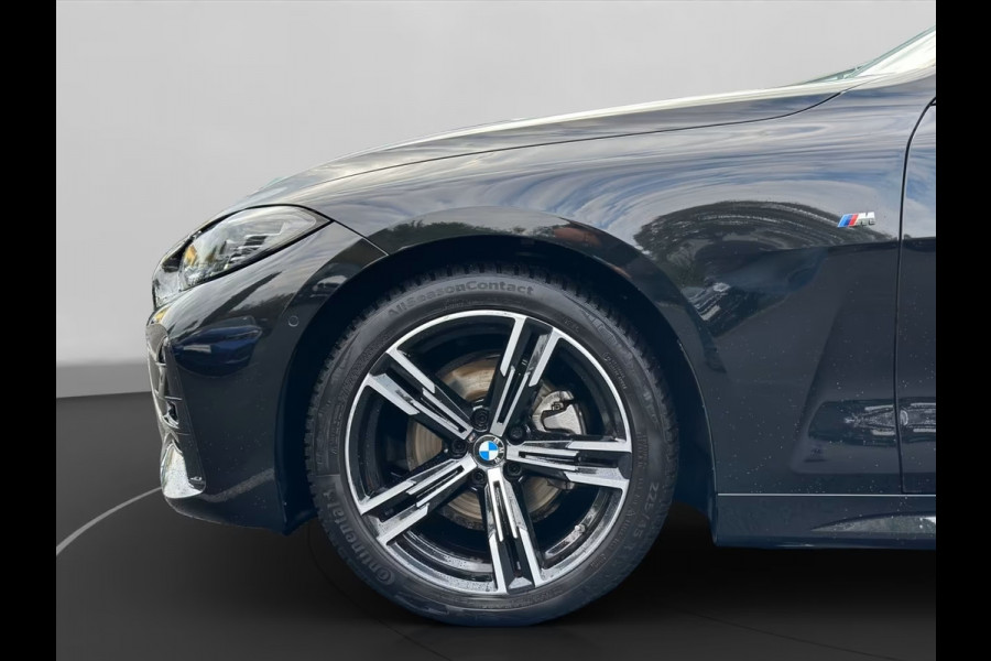 BMW 4 Serie Cabrio 420iA M-SPORT ** COGNAC LEDER, NAVI+, HuD, H&K SOUND,  NEKVERW, 18-inch LMV ** 1e EIG - Slechts 11.900KM (!) ** ** INFORMEER OOK NAAR ONZE AANTREKKELIJKE FINANCIAL-LEASE TARIEVEN **