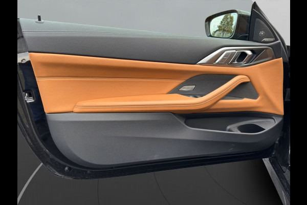 BMW 4 Serie Cabrio 420iA M-SPORT ** COGNAC LEDER, NAVI+, HuD, H&K SOUND,  NEKVERW, 18-inch LMV ** 1e EIG - Slechts 11.900KM (!) ** ** INFORMEER OOK NAAR ONZE AANTREKKELIJKE FINANCIAL-LEASE TARIEVEN **