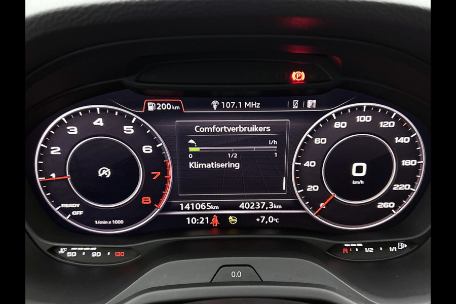 Audi Q2 30 TFSI Business Edition (PANORAMADAK, VIRTUAL, CLIMA, LED, PDC, CAMERA, 1e EIGENAAR, GOED ONDERHOUDEN)