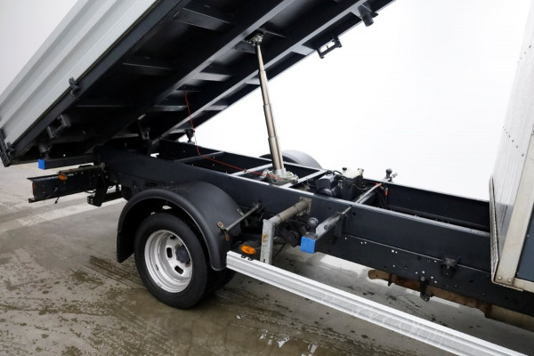 Iveco Daily 35C18 3.0 180pk HiMatic Automaat 3-Zijdige Kipper Trekhaak 3500kg 05-2023