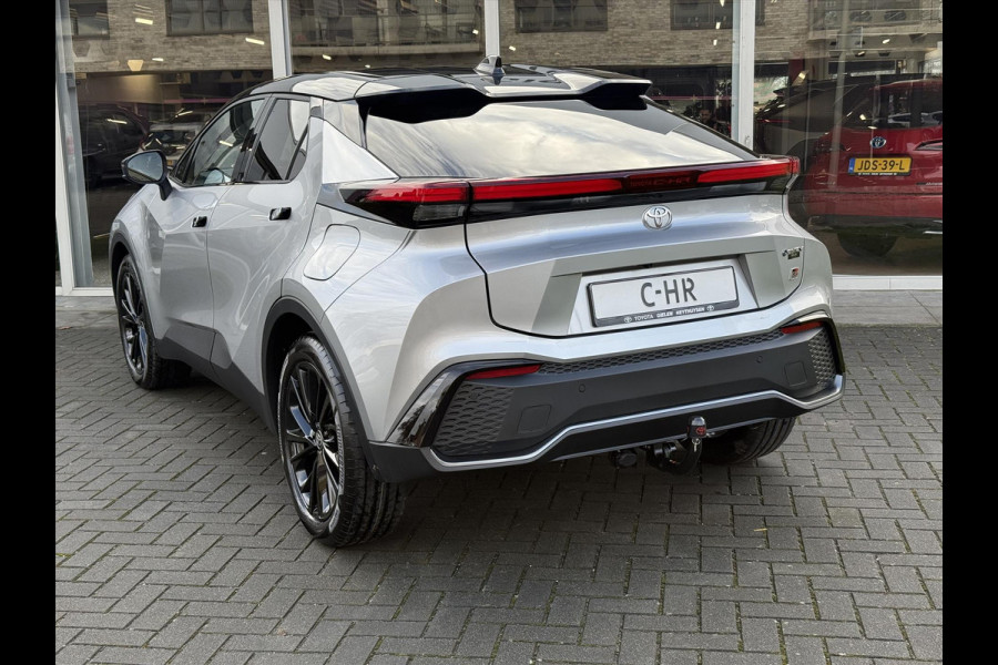 Toyota C-HR 2.0 High Power PHEV GR Sport | Trekhaak, Elektrische achterklep, Stoel + Stuurverwarming, Half leer, Dodehoekherkenning, 19 inch