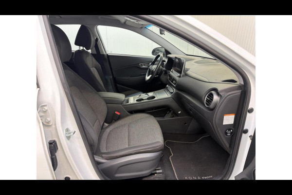 Hyundai Kona EV Comfort 64 kWh 3-Phase | Navi | Camera | Krell Sound |
