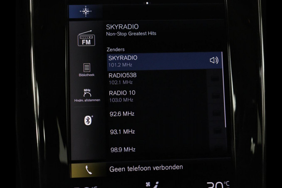 Volvo V60 2.0 T6 Recharge AWD Business Pro | Trekhaak | 360 Camera | Adaptive Cruise | Navigatie | Carplay | Full LED | PHEV | Plug In