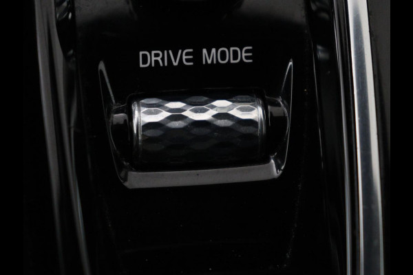 Volvo V60 2.0 T6 Recharge AWD Business Pro | Trekhaak | 360 Camera | Adaptive Cruise | Navigatie | Carplay | Full LED | PHEV | Plug In