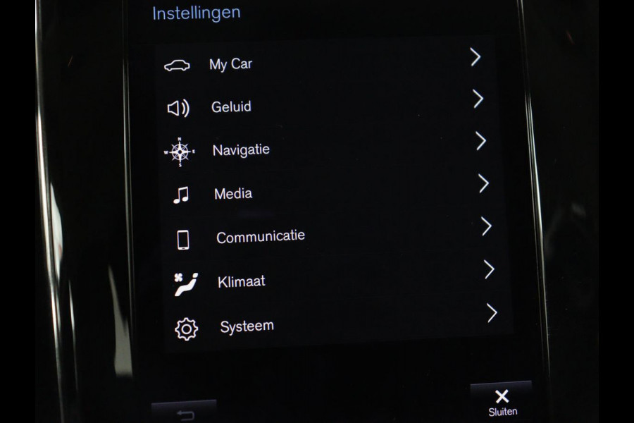 Volvo V60 2.0 T6 Recharge AWD Business Pro | Trekhaak | 360 Camera | Adaptive Cruise | Navigatie | Carplay | Full LED | PHEV | Plug In