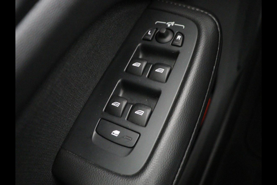 Volvo V60 2.0 T6 Recharge AWD Business Pro | Trekhaak | 360 Camera | Adaptive Cruise | Navigatie | Carplay | Full LED | PHEV | Plug In