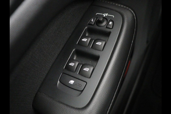 Volvo V60 2.0 T6 Recharge AWD Business Pro | Trekhaak | 360 Camera | Adaptive Cruise | Navigatie | Carplay | Full LED | PHEV | Plug In