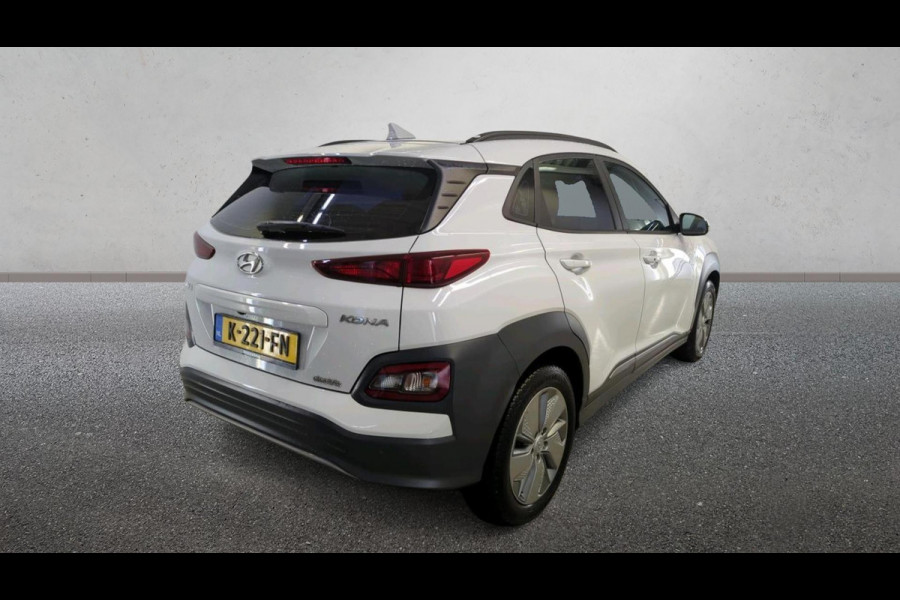 Hyundai Kona EV Comfort 64 kWh 3-Phase | Navi | Camera | Krell Sound |