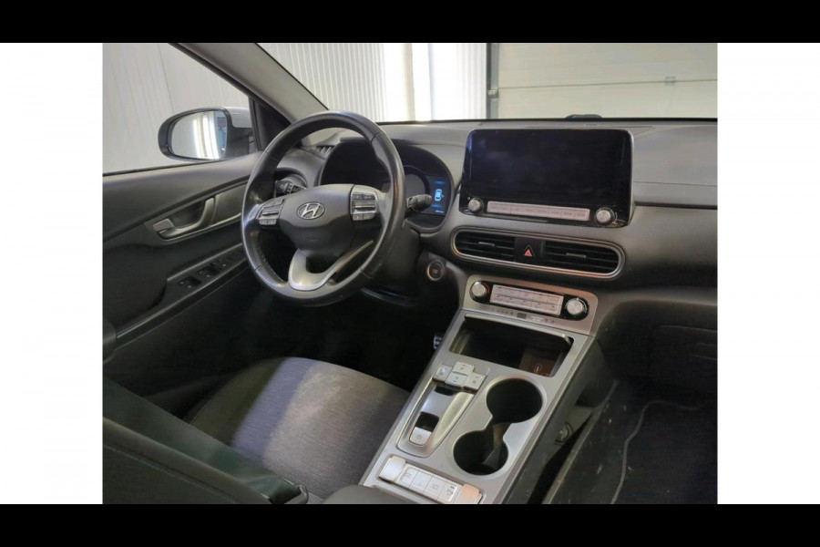 Hyundai Kona EV Comfort 64 kWh 3-Phase | Navi | Camera | Krell Sound |
