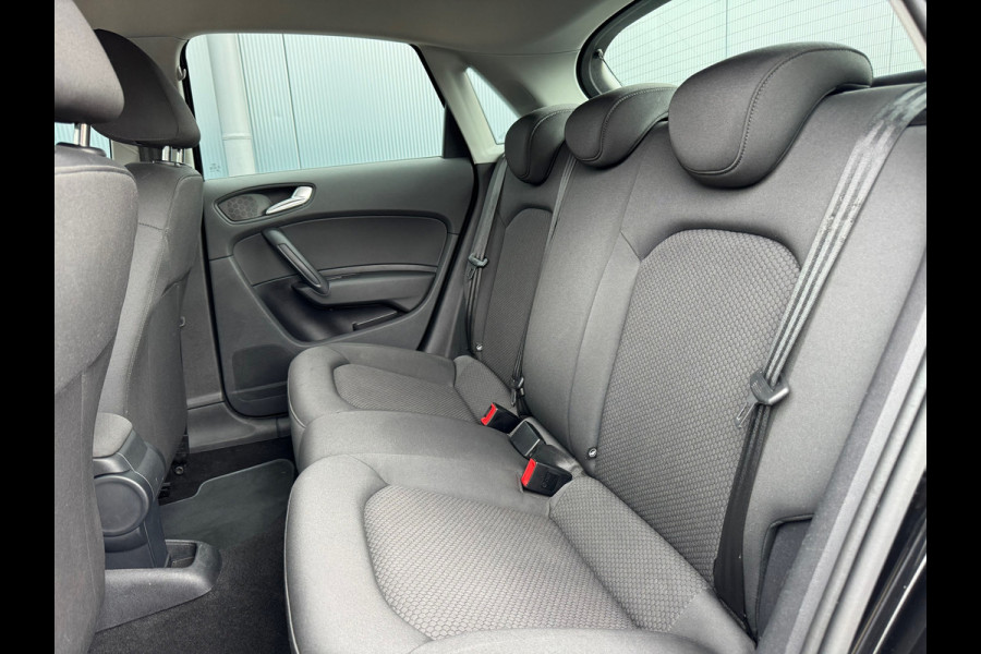 Audi A1 Sportback 1.0 TFSI Pro Line * Stoelverwarming * Led * Lichtmetalen Velgen