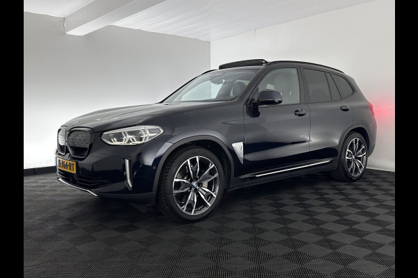BMW iX3 High Executive 80 kWh [ 3-Fase ] {SOH-98%} (INCL-BTW) Aut. *PANO | LEATHER | HARMAN/KARDON | FULL-LED | BLINDSPOT | MEMORY-PACK | DIGI-COCKPIT | HEATED-SPORTSEATS | KEYLESS | TOPVIEW | DAB+ | NAVI-FULLMAP | HEAD-UP | PRIVACY-GLASS |
