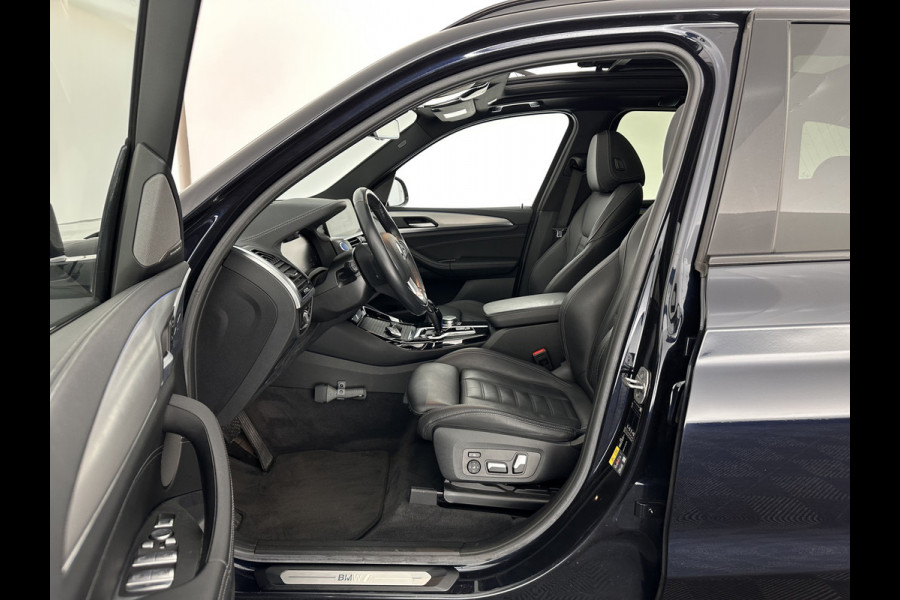 BMW iX3 High Executive 80 kWh [ 3-Fase ] {SOH-98%} (INCL-BTW) Aut. *PANO | LEATHER | HARMAN/KARDON | FULL-LED | BLINDSPOT | MEMORY-PACK | DIGI-COCKPIT | HEATED-SPORTSEATS | KEYLESS | TOPVIEW | DAB+ | NAVI-FULLMAP | HEAD-UP | PRIVACY-GLASS |