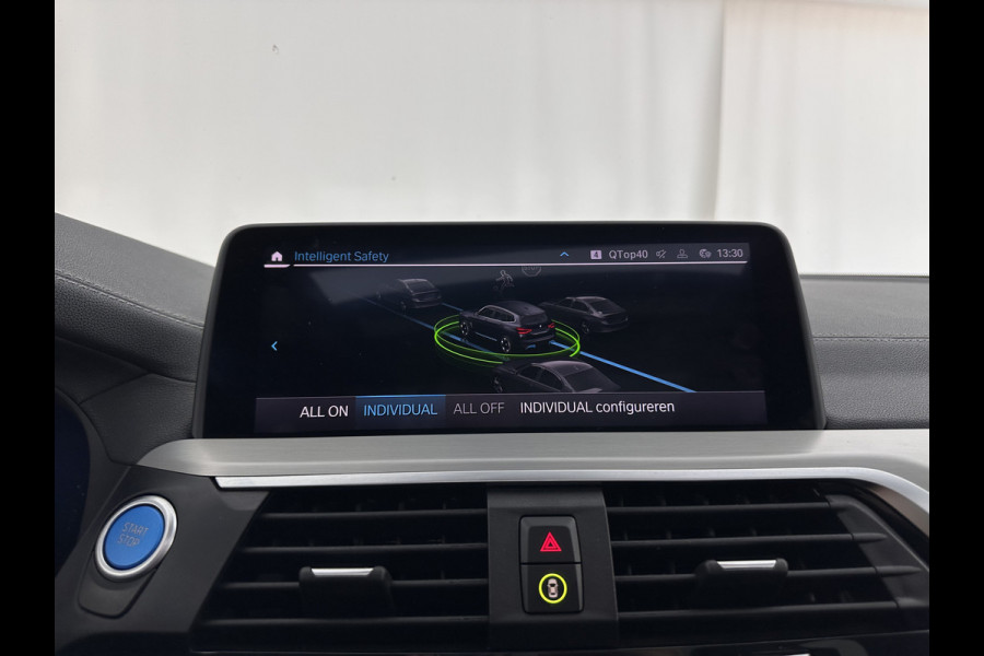 BMW iX3 High Executive 80 kWh [ 3-Fase ] {SOH-98%} (INCL-BTW) Aut. *PANO | LEATHER | HARMAN/KARDON | FULL-LED | BLINDSPOT | MEMORY-PACK | DIGI-COCKPIT | HEATED-SPORTSEATS | KEYLESS | TOPVIEW | DAB+ | NAVI-FULLMAP | HEAD-UP | PRIVACY-GLASS |