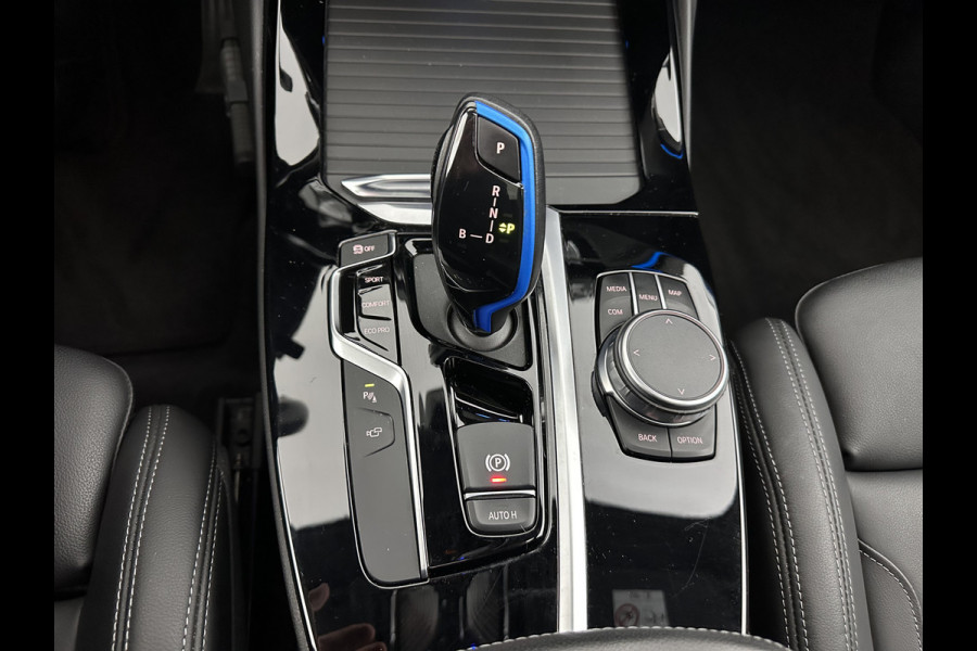 BMW iX3 High Executive 80 kWh [ 3-Fase ] {SOH-98%} (INCL-BTW) Aut. *PANO | LEATHER | HARMAN/KARDON | FULL-LED | BLINDSPOT | MEMORY-PACK | DIGI-COCKPIT | HEATED-SPORTSEATS | KEYLESS | TOPVIEW | DAB+ | NAVI-FULLMAP | HEAD-UP | PRIVACY-GLASS |