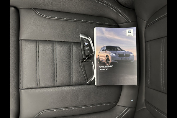 BMW iX3 High Executive 80 kWh [ 3-Fase ] {SOH-98%} (INCL-BTW) Aut. *PANO | LEATHER | HARMAN/KARDON | FULL-LED | BLINDSPOT | MEMORY-PACK | DIGI-COCKPIT | HEATED-SPORTSEATS | KEYLESS | TOPVIEW | DAB+ | NAVI-FULLMAP | HEAD-UP | PRIVACY-GLASS |