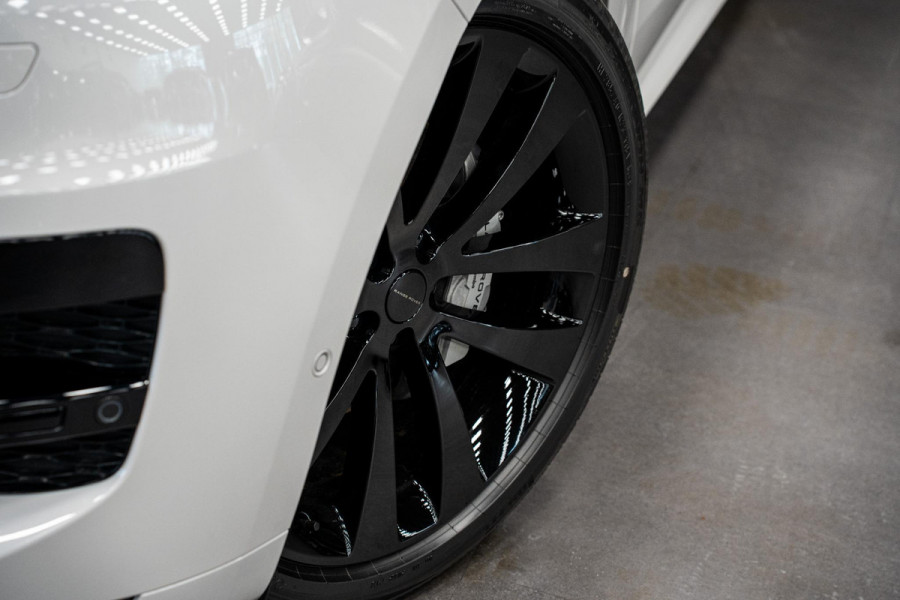 Land Rover Range Rover Sport 3.0 P460e Dynamic SE PHEV *Meridian / Stoelventilatie / Panorama / Black Exterior Pack / Keyless / 5 JAAR GARANTIE*