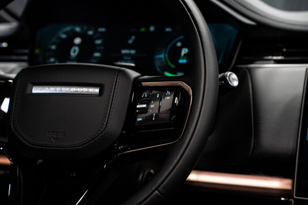 Land Rover Range Rover Sport 3.0 P460e Dynamic SE PHEV *Meridian / Stoelventilatie / Panorama / Black Exterior Pack / Keyless / 5 JAAR GARANTIE*