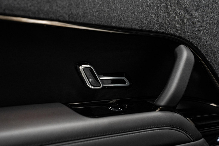 Land Rover Range Rover Sport 3.0 P460e Dynamic SE PHEV *Meridian / Stoelventilatie / Panorama / Black Exterior Pack / Keyless / 5 JAAR GARANTIE*