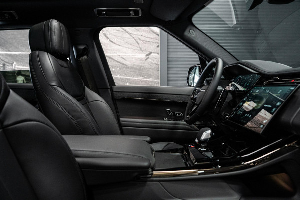 Land Rover Range Rover Sport 3.0 P460e Dynamic SE PHEV *Meridian / Stoelventilatie / Panorama / Black Exterior Pack / Keyless / 5 JAAR GARANTIE*