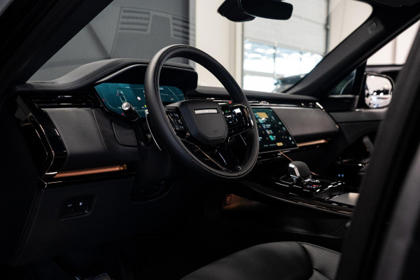 Land Rover Range Rover Sport 3.0 P460e Dynamic SE PHEV *Meridian / Stoelventilatie / Panorama / Black Exterior Pack / Keyless / 5 JAAR GARANTIE*