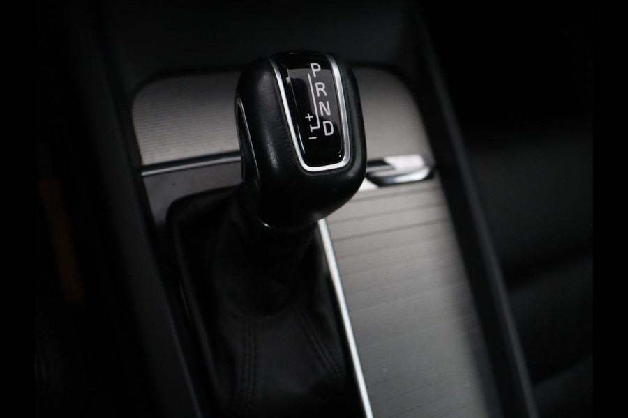 Volvo V60 2.0 T5 Inscription | Trekhaak | Leder | Stoel & Stuurverwarming | Navigatie | Carplay | Harman/Kardon | LED