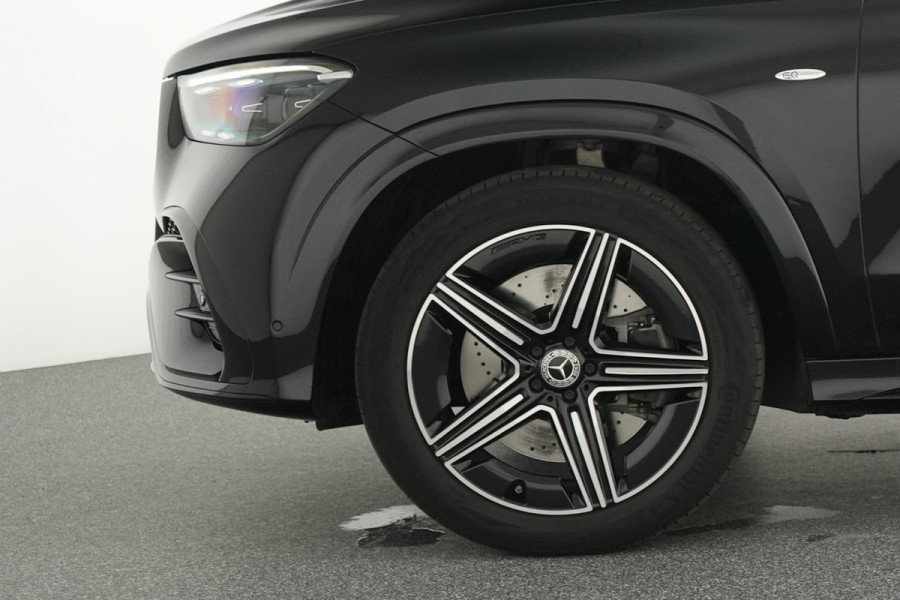 Mercedes-Benz GLE 400 AMG-Line // Luchtvering // Trekhaak 3.500kg // Distronic // Leder // Memory // Panoramadak // 360 Camera // Headup