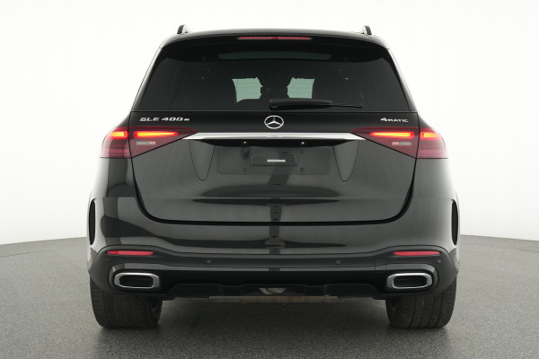 Mercedes-Benz GLE 400 AMG-Line // Luchtvering // Trekhaak 3.500kg // Distronic // Leder // Memory // Panoramadak // 360 Camera // Headup