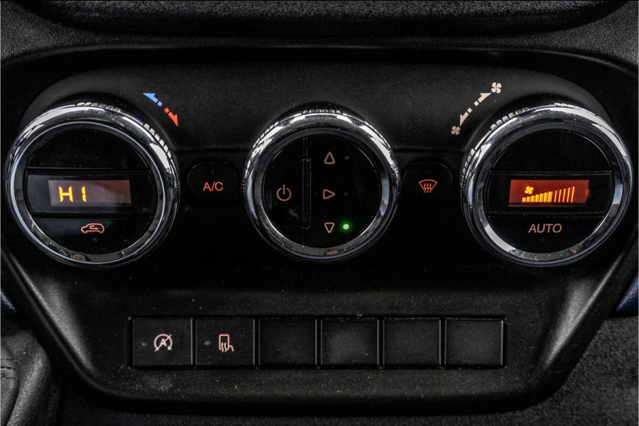 Iveco Daily **35S14V 2.3 L2H2 | Automaat | Euro 6 | Cruise | Climate | 3500 KG Trekgewicht | Trekhaak**