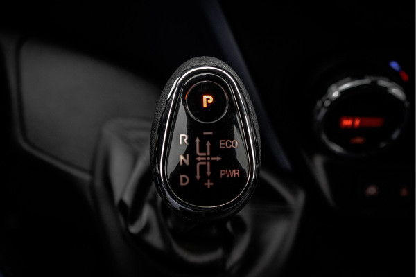 Iveco Daily **35S14V 2.3 L2H2 | Automaat | Euro 6 | Cruise | Climate | 3500 KG Trekgewicht | Trekhaak**