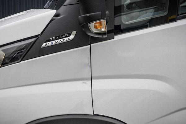 Iveco Daily **35S14V 2.3 L2H2 | Automaat | Euro 6 | Cruise | Climate | 3500 KG Trekgewicht | Trekhaak**