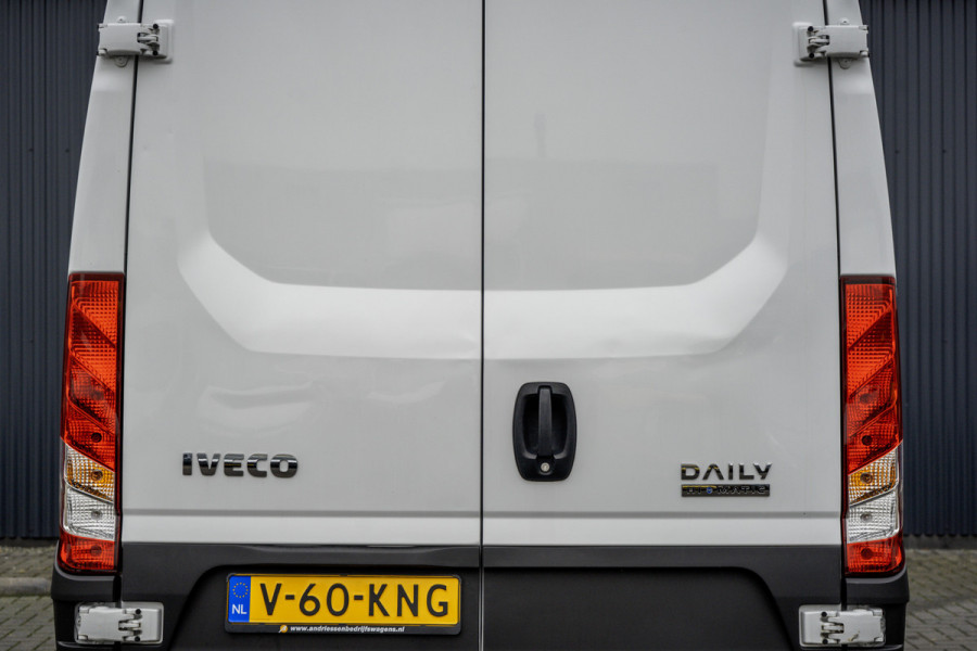 Iveco Daily **35S14V 2.3 L2H2 | Automaat | Euro 6 | Cruise | Climate | 3500 KG Trekgewicht | Trekhaak**