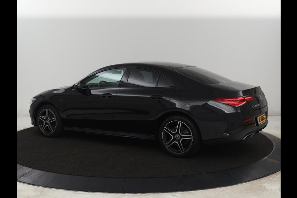 Mercedes-Benz CLA-Klasse 250 e Bns Sol AMG Ld | Stoelverwarming | Widescreen | Sfeerverlichting | Full LED | Park Assist | Camera | Navigatie | Half leder