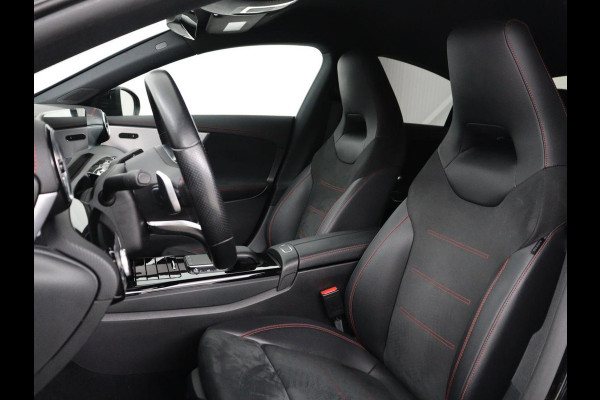 Mercedes-Benz CLA-Klasse 250 e Bns Sol AMG Ld | Stoelverwarming | Widescreen | Sfeerverlichting | Full LED | Park Assist | Camera | Navigatie | Half leder