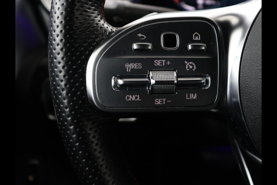 Mercedes-Benz CLA-Klasse 250 e Bns Sol AMG Ld | Stoelverwarming | Widescreen | Sfeerverlichting | Full LED | Park Assist | Camera | Navigatie | Half leder