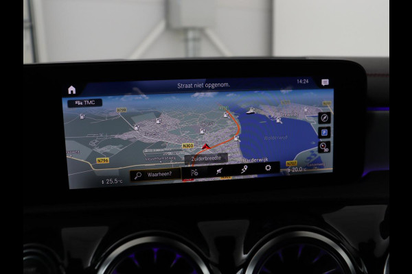 Mercedes-Benz CLA-Klasse 250 e Bns Sol AMG Ld | Stoelverwarming | Widescreen | Sfeerverlichting | Full LED | Park Assist | Camera | Navigatie | Half leder