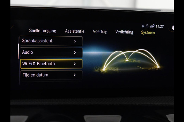 Mercedes-Benz CLA-Klasse 250 e Bns Sol AMG Ld | Stoelverwarming | Widescreen | Sfeerverlichting | Full LED | Park Assist | Camera | Navigatie | Half leder