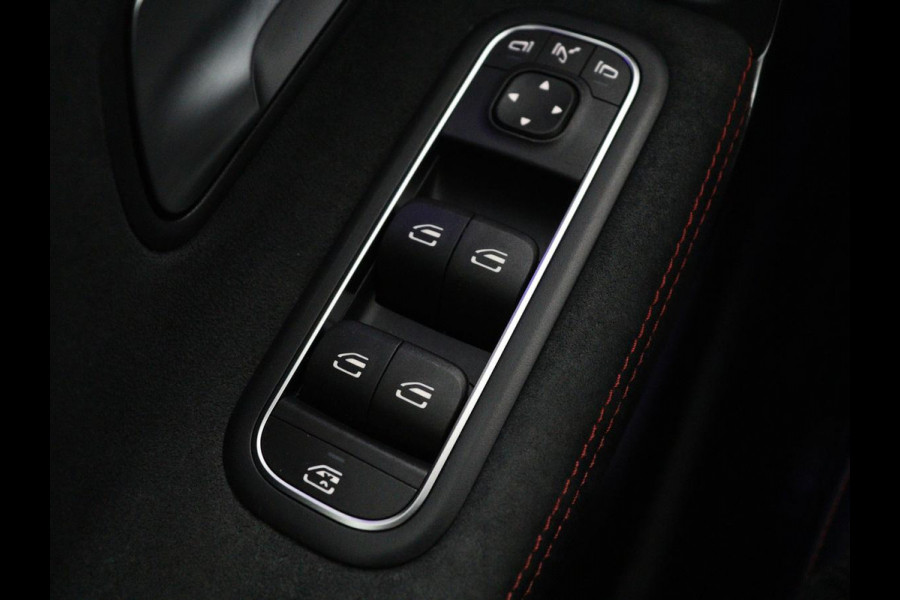 Mercedes-Benz CLA-Klasse 250 e Bns Sol AMG Ld | Stoelverwarming | Widescreen | Sfeerverlichting | Full LED | Park Assist | Camera | Navigatie | Half leder