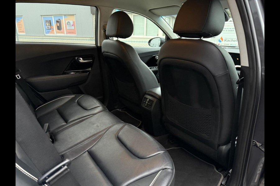 Kia e-Niro Aut. ExecutiveLine 64 kWh 3-Phase | SoH 100% |  | Navi | Camera | Leder | JBL Sound |