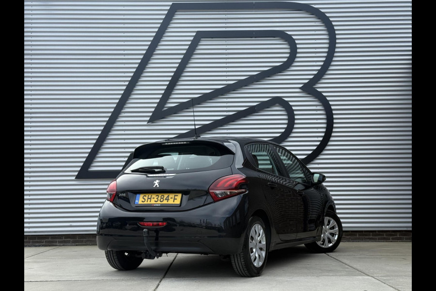 Peugeot 208 1.2 PureTech Blue Lion Navi|Airco|Cruise|Trekhaak|PDC|D-riem v.v. in 2024|N.A.P|Nieuwe APK bij Aflevering