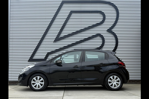 Peugeot 208 1.2 PureTech Blue Lion Navi|Airco|Cruise|Trekhaak|PDC|D-riem v.v. in 2024|N.A.P|Nieuwe APK bij Aflevering
