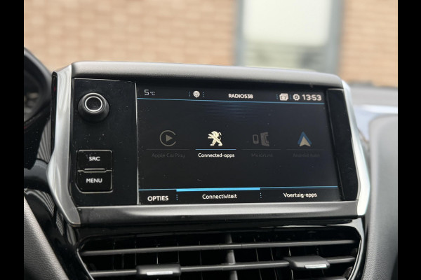 Peugeot 208 1.2 PureTech Blue Lion Navi|Airco|Cruise|Trekhaak|PDC|D-riem v.v. in 2024|N.A.P|Nieuwe APK bij Aflevering