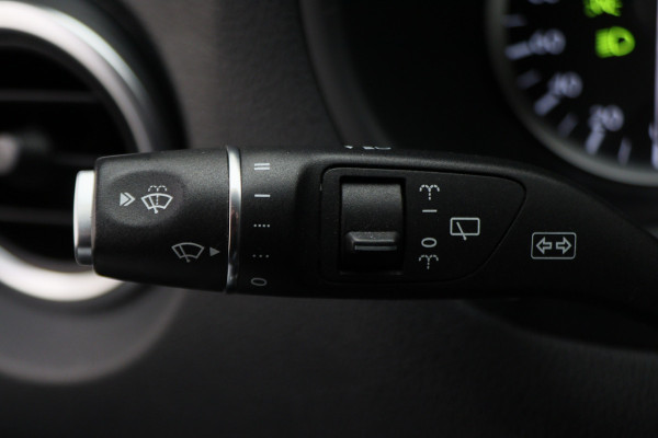 Mercedes-Benz Vito 114 CDI Lang Leer, 2x Schuifdeur, Camera, Standkachel, Cruise, Bluetooth, Trekhaak, 16''