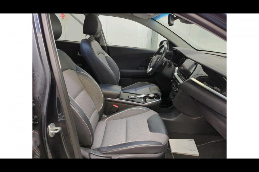Kia e-Niro DynamicPlusLine 64 kWh 3-Phase | Panorama | Navi | Camera |