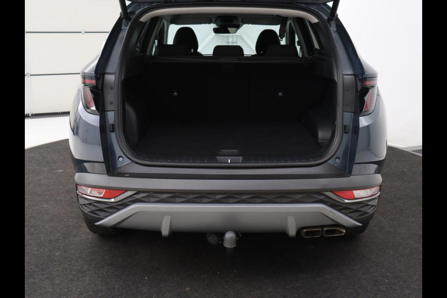 Hyundai Tucson 1.6 T-GDI HEV Comfort Smart | Trekhaak | Stoel & stuurverwarming | Adaptive cruise | Carplay | Camera | Navigatie | Keyless